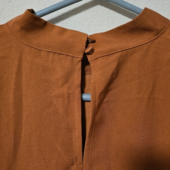 J Crew Short sleeve mockneck top - Picture 4 of 7